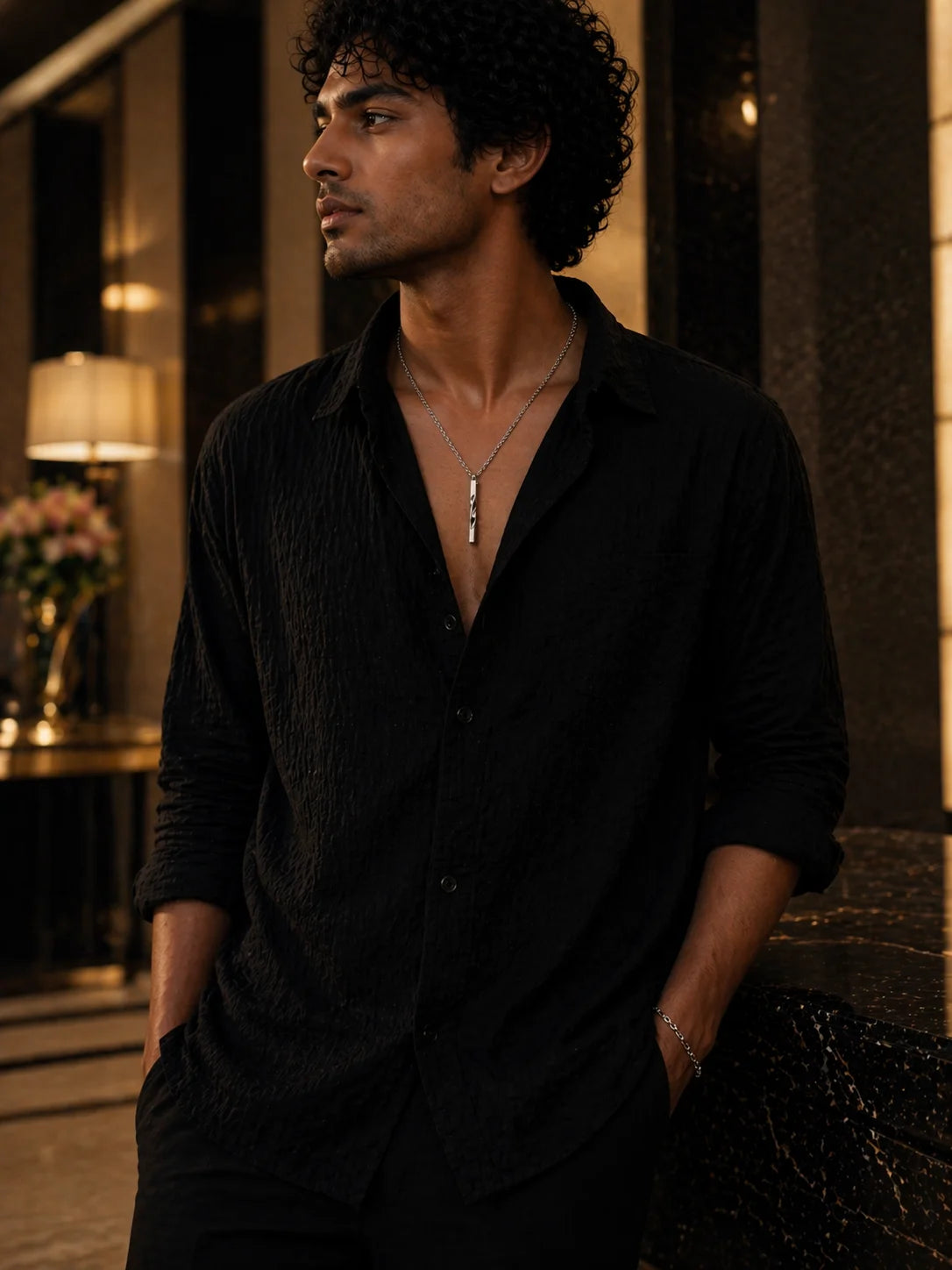 Bar pendant necklace on a man, silver chain with rectangular pendant